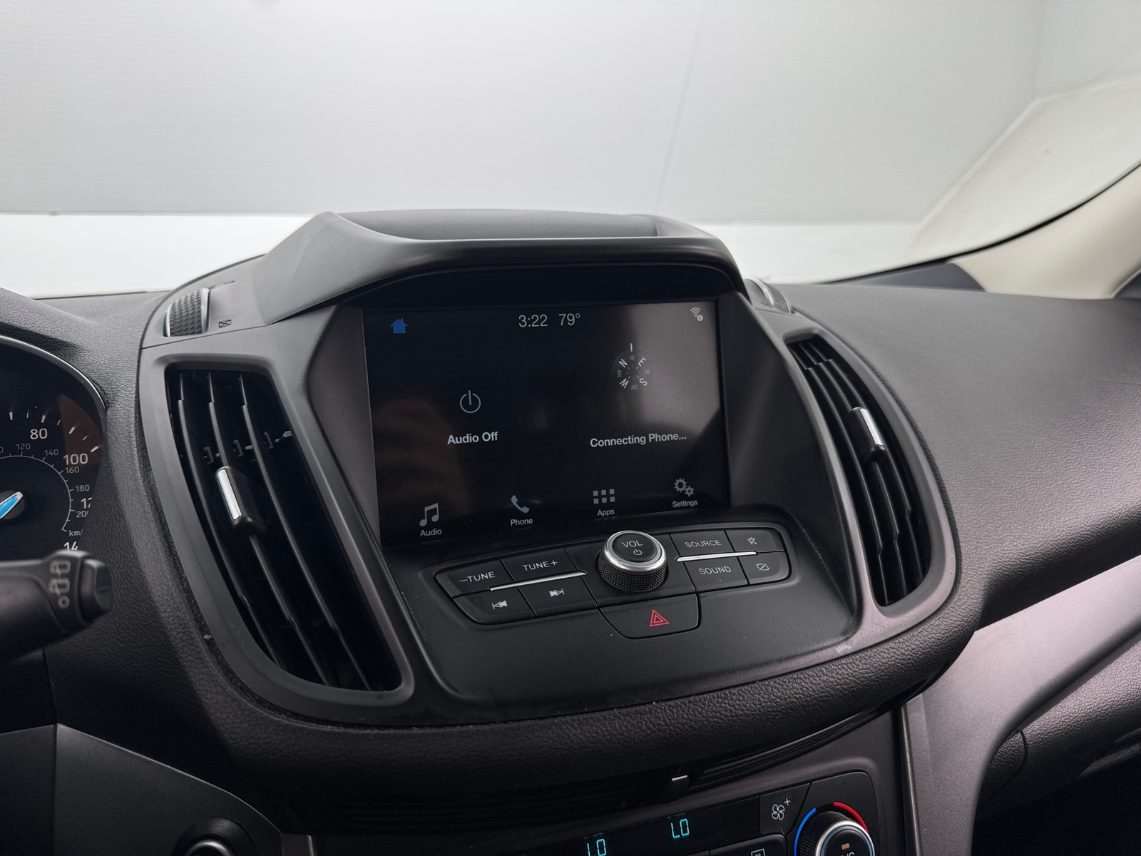 Thumbnail: 2019 Ford Escape - 3