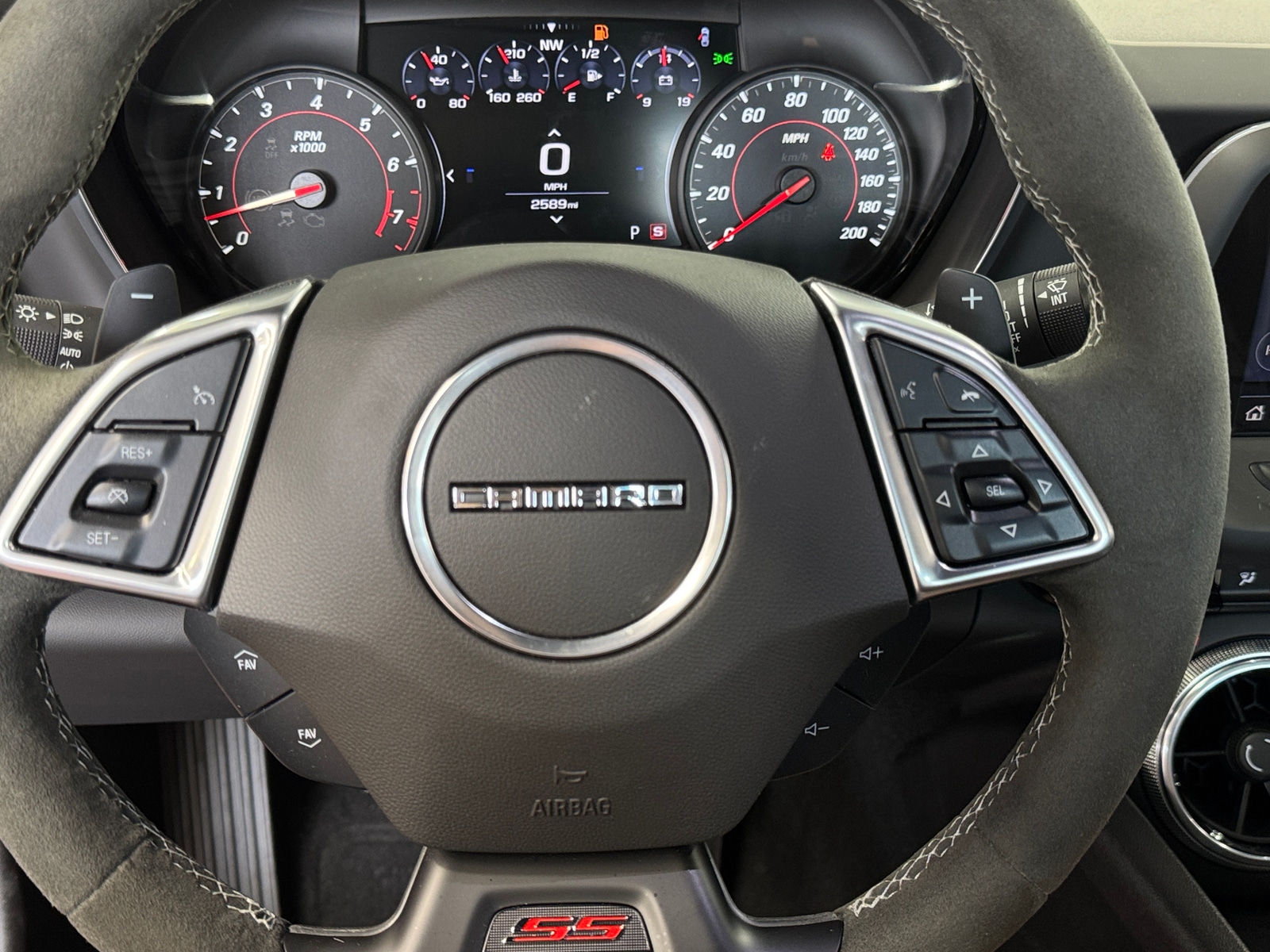 Thumbnail: 2021 Chevrolet Camaro - 4