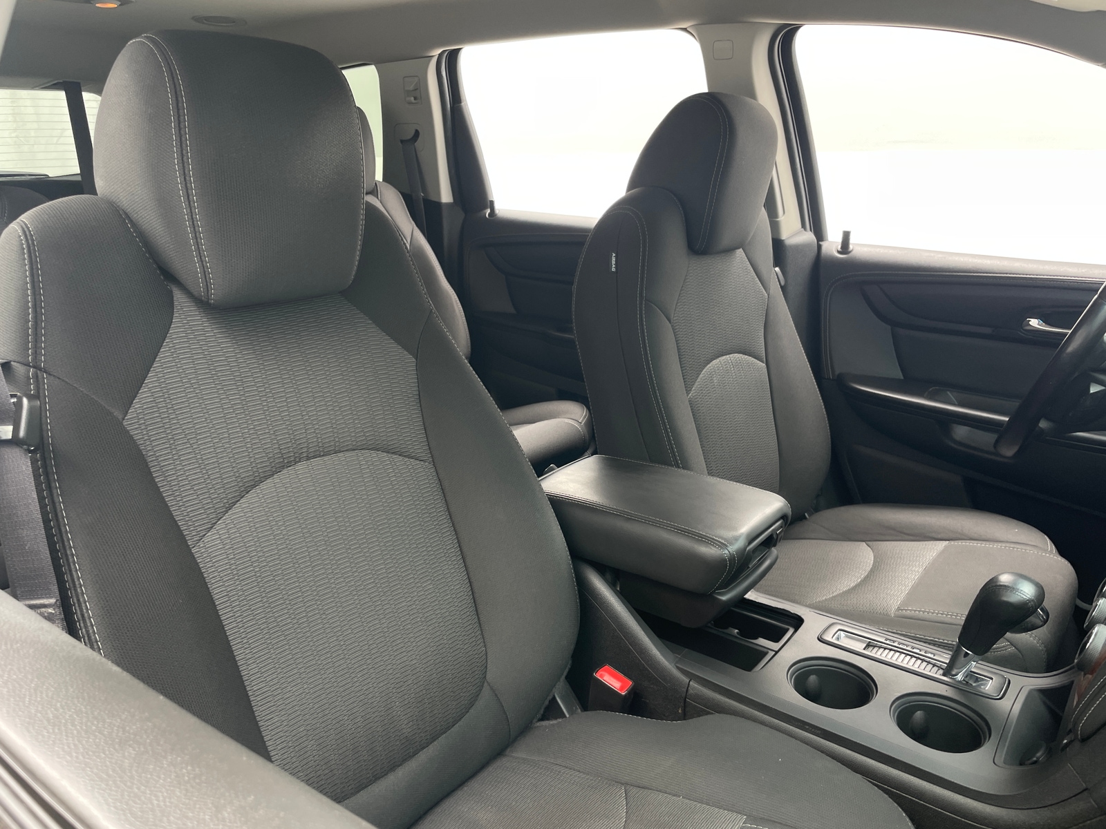 Thumbnail: 2014 Chevrolet Traverse - 2