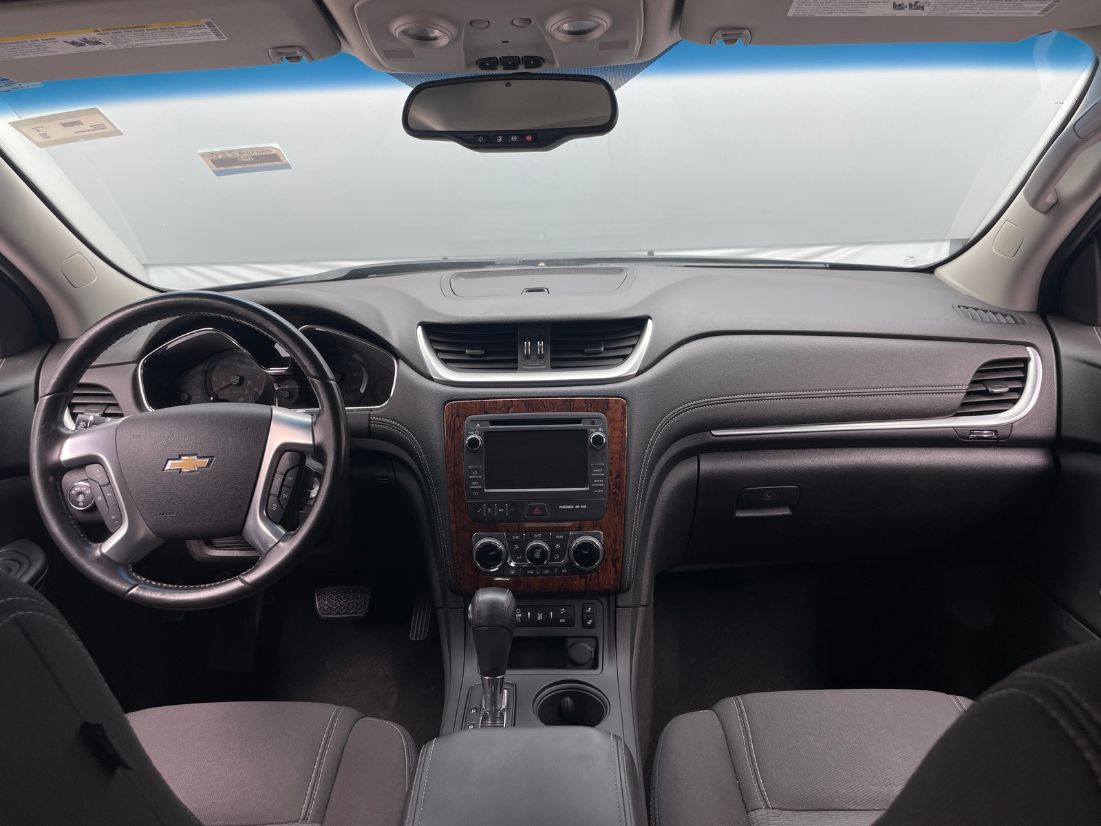 Thumbnail: 2014 Chevrolet Traverse - 3