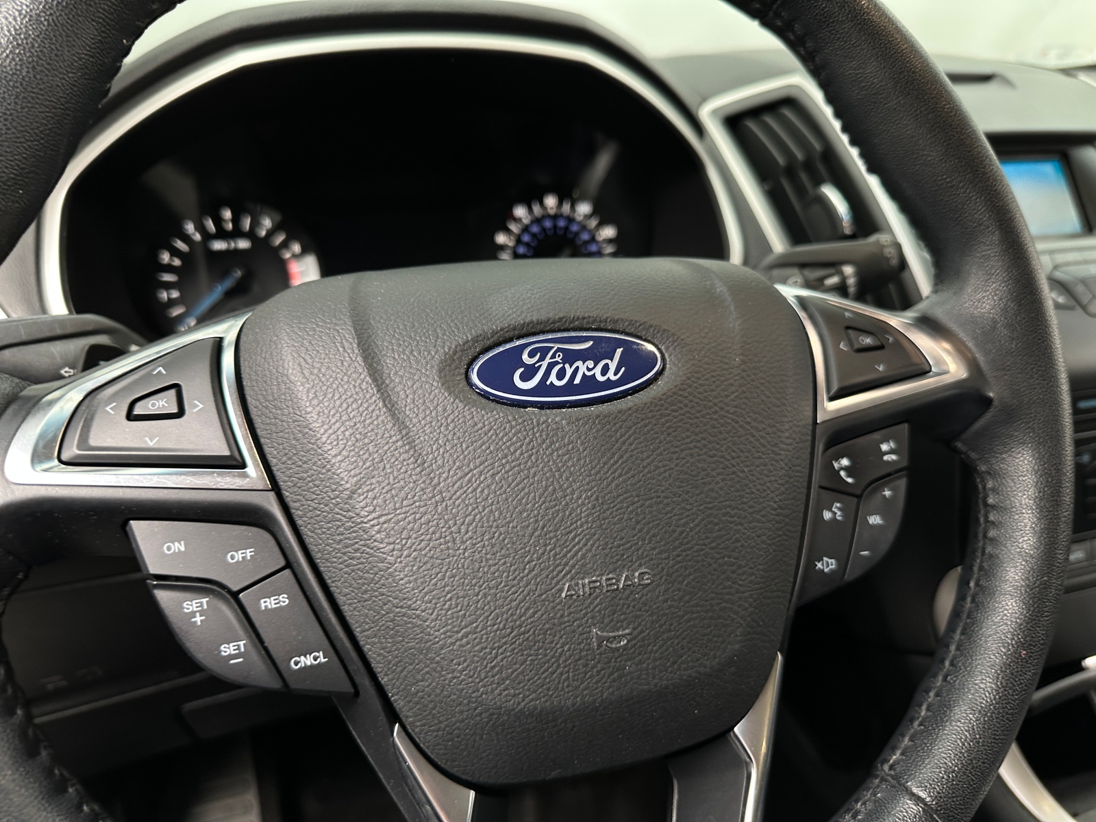 Thumbnail: 2018 Ford Edge - 5