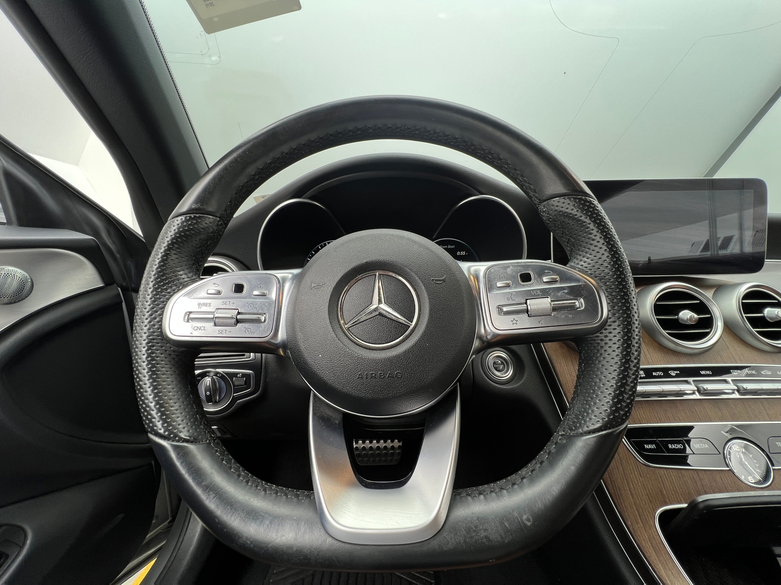 Thumbnail: 2019 Mercedes-Benz C-Class - 4