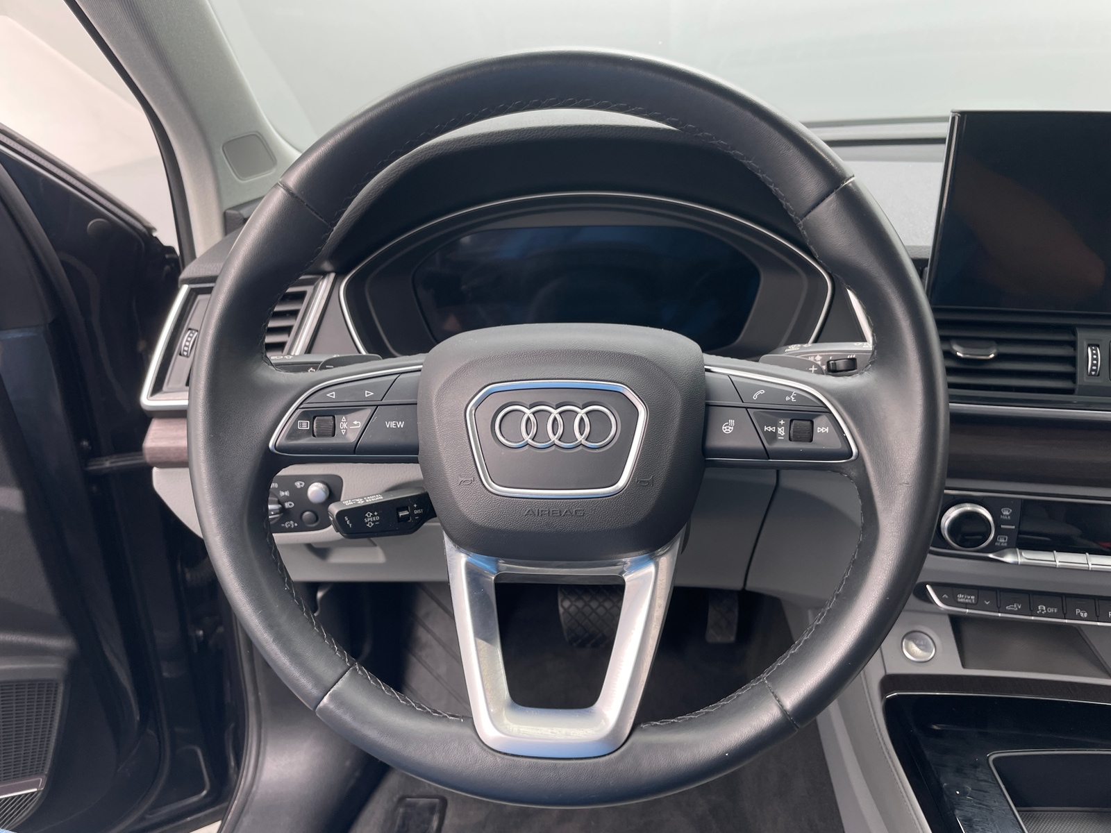 Thumbnail: 2021 Audi Q5 - 4