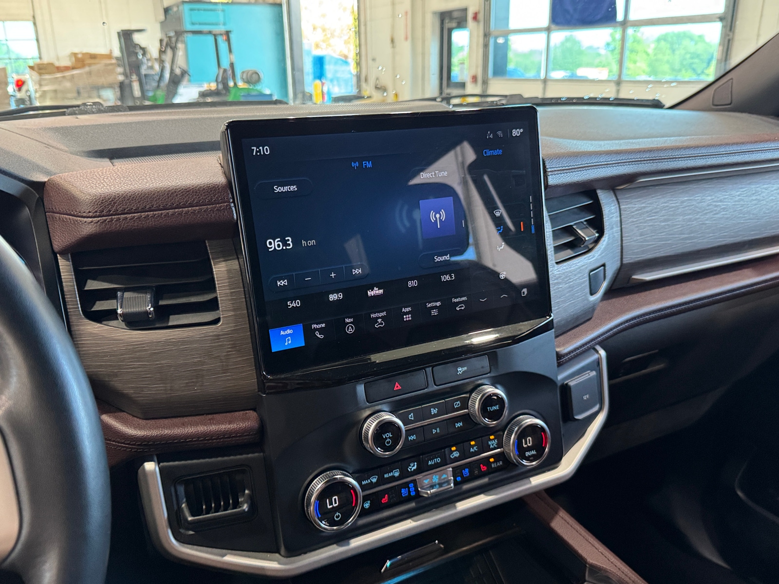 Thumbnail: 2023 Ford Expedition MAX - 3