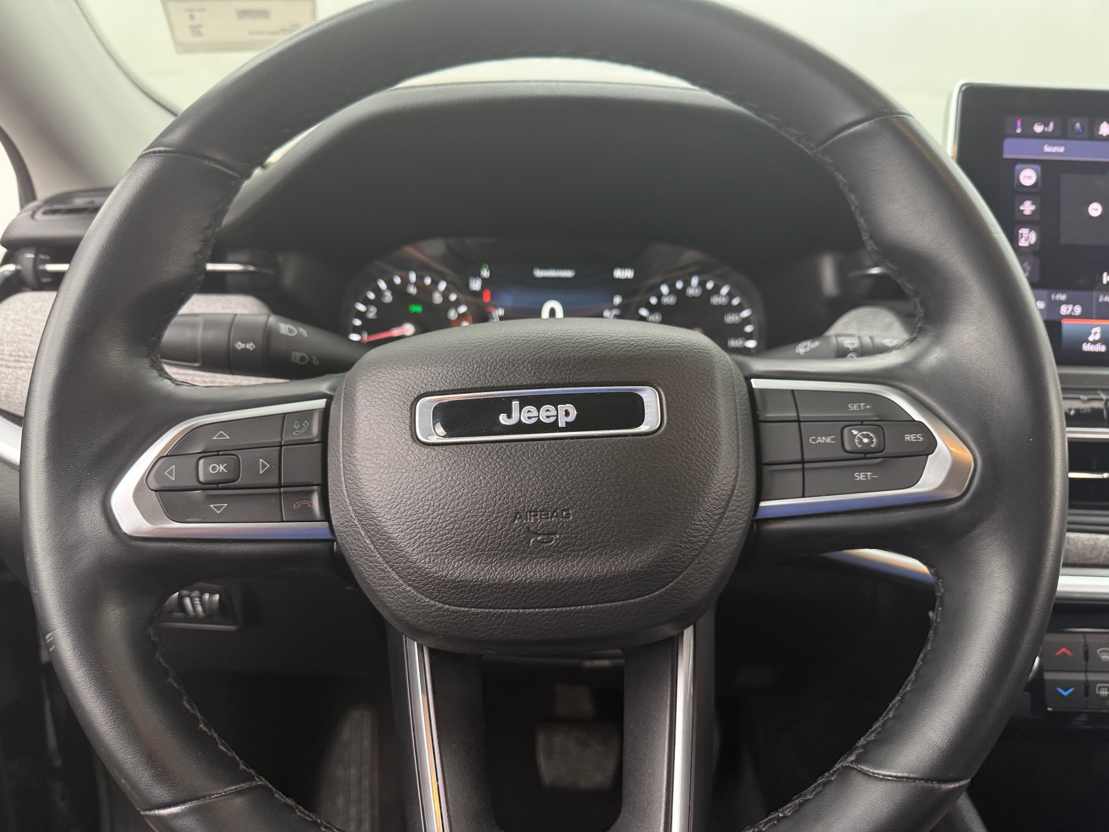 Thumbnail: 2022 Jeep Compass - 4