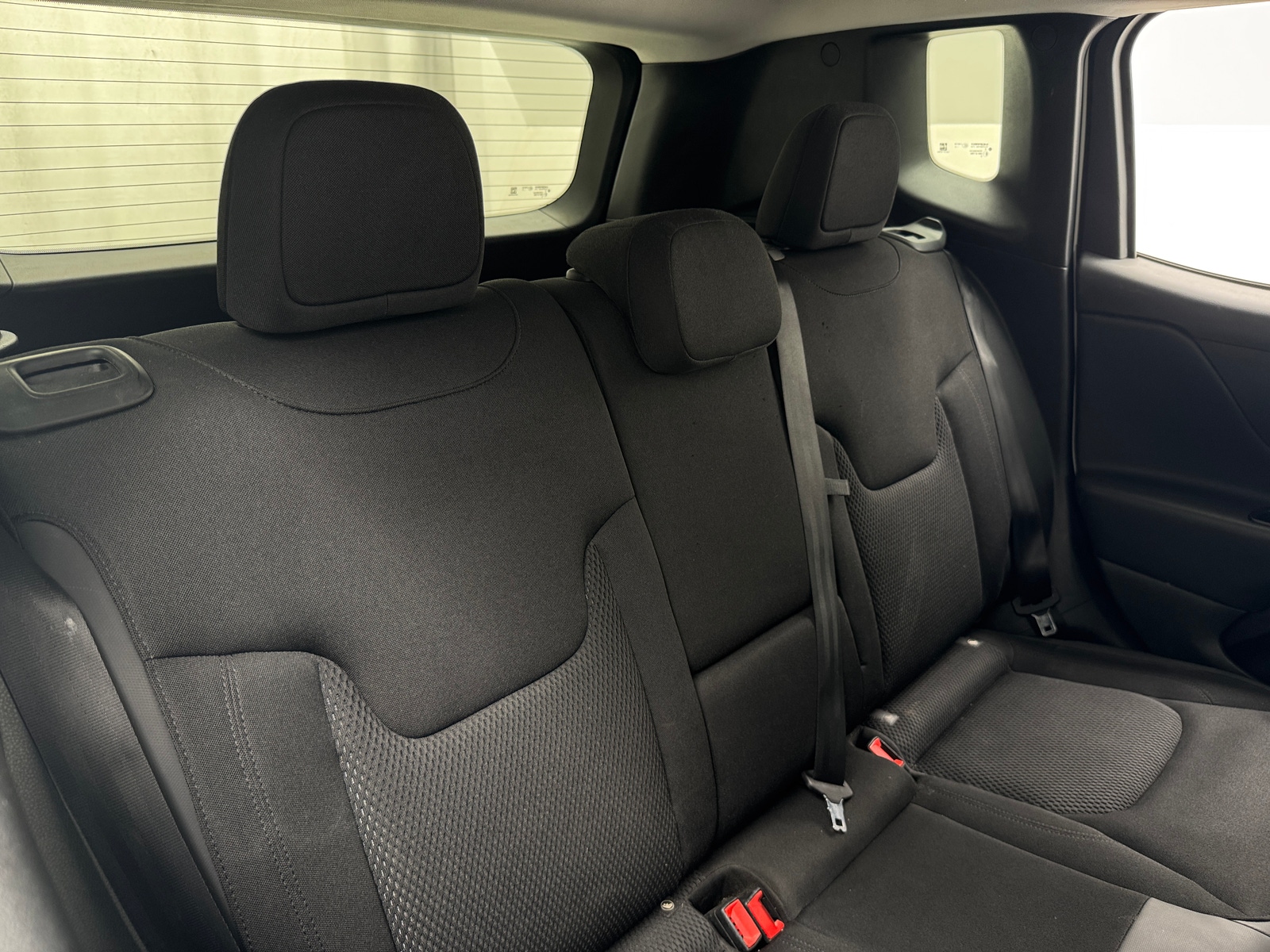 Thumbnail: 2019 Jeep Renegade - 6