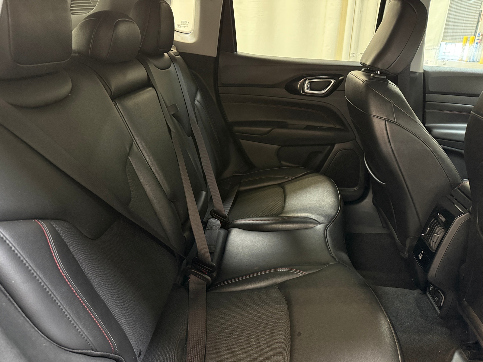 Thumbnail: 2022 Jeep Compass - 6