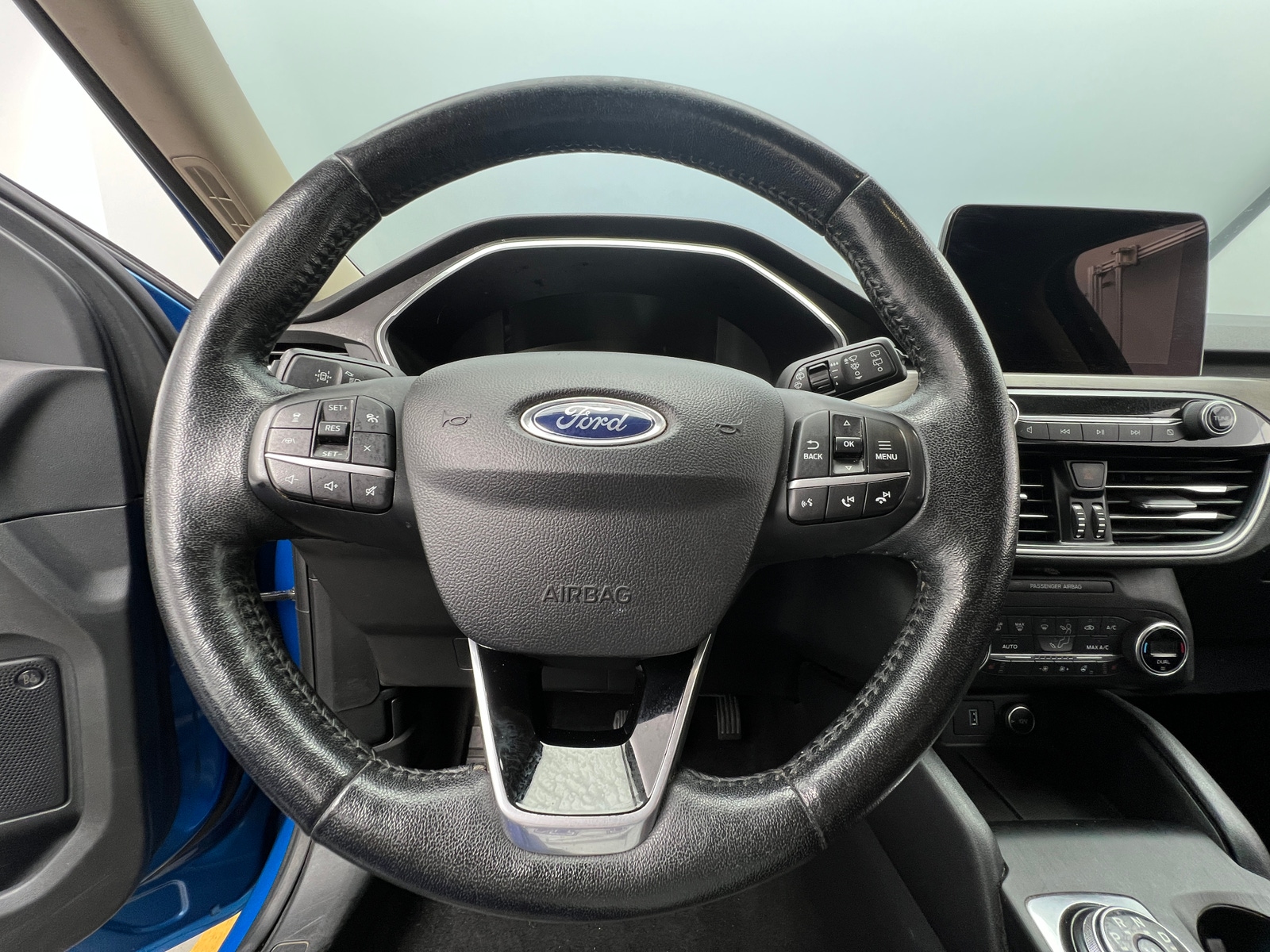 Thumbnail: 2020 Ford Escape - 4