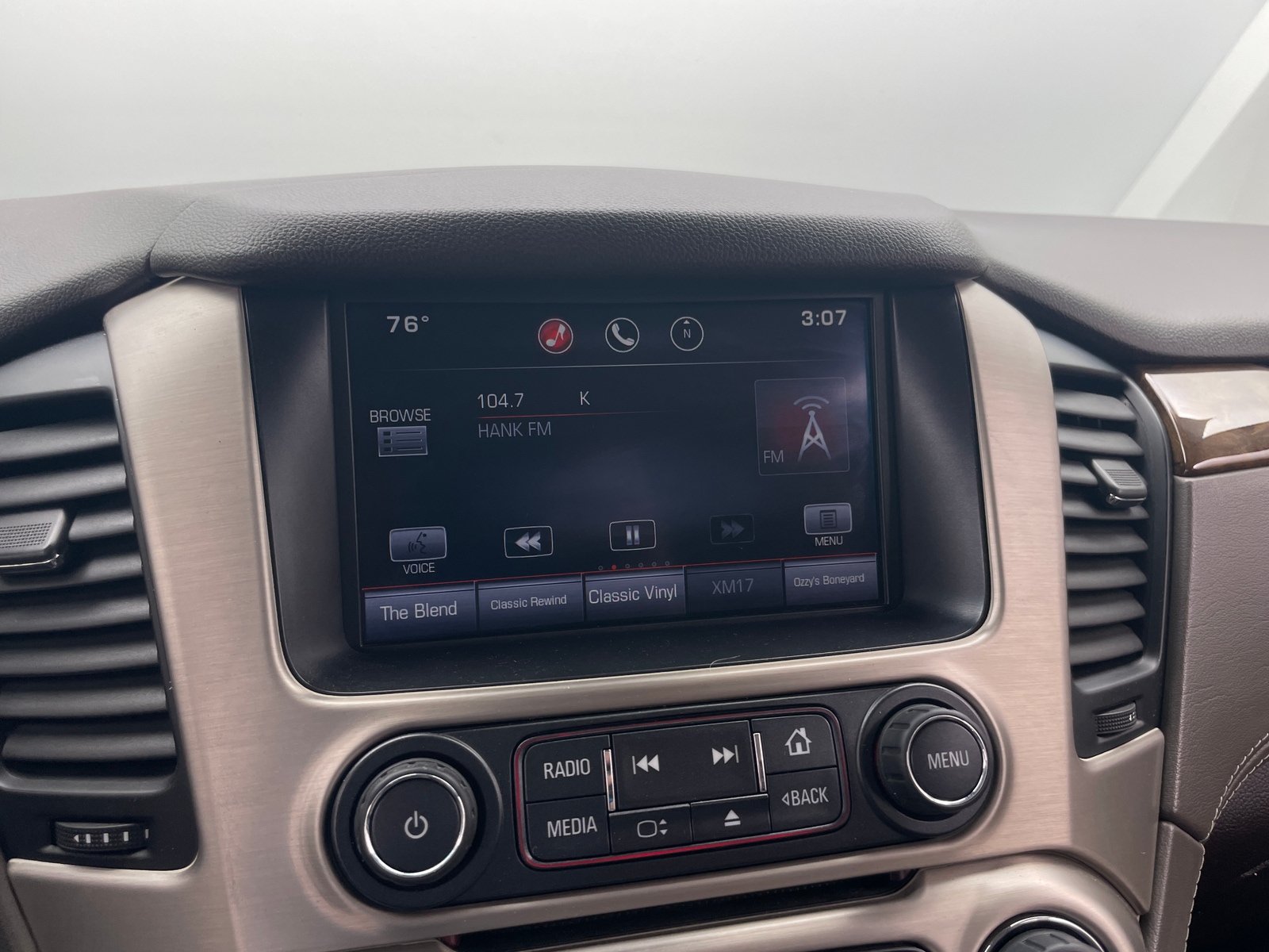 Thumbnail: 2015 GMC Yukon - 3