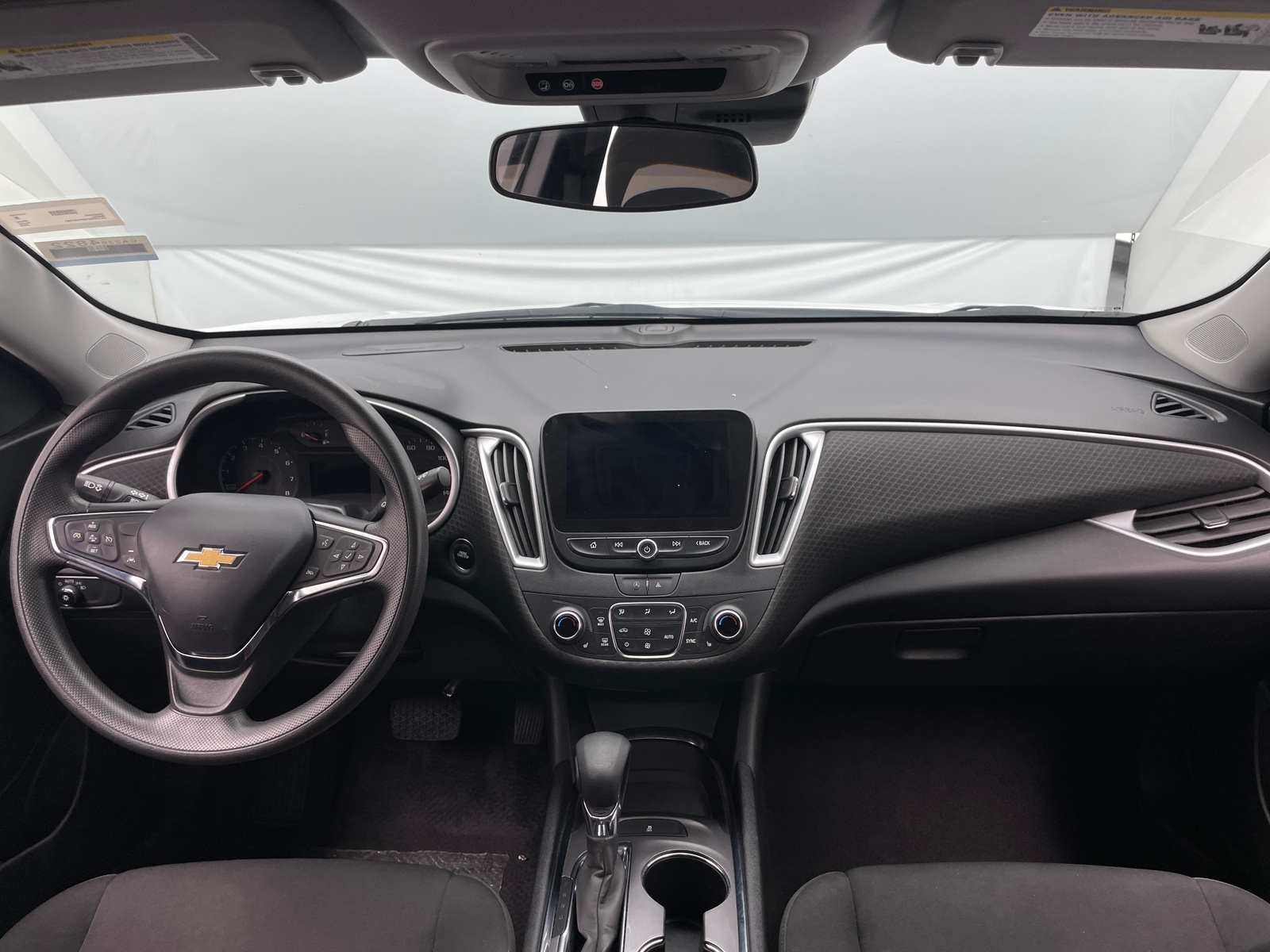 Thumbnail: 2023 Chevrolet Malibu - 3