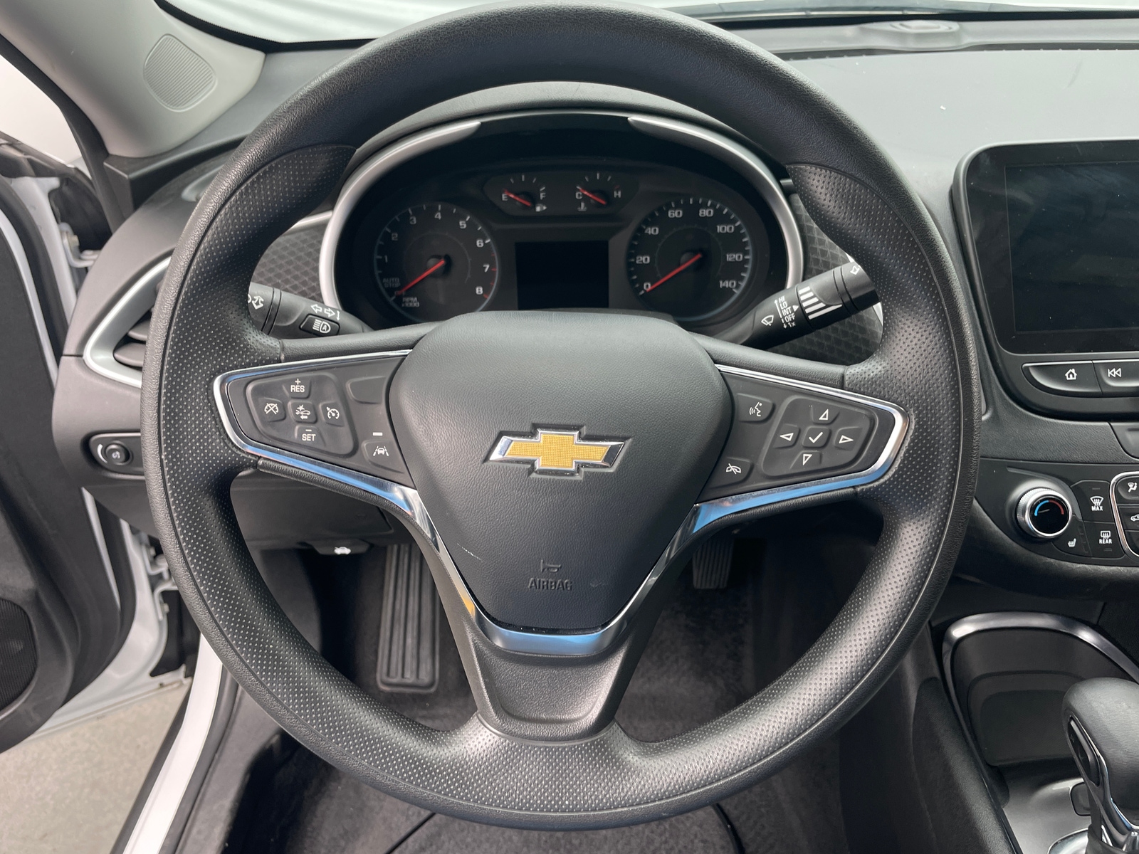 Thumbnail: 2023 Chevrolet Malibu - 5