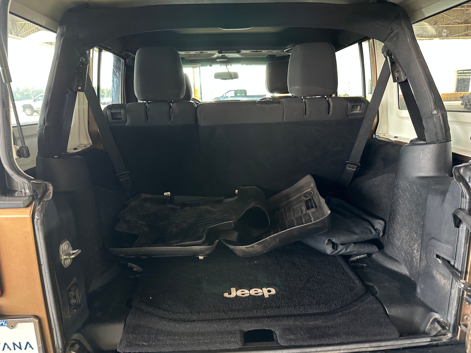Thumbnail: 2015 Jeep Wrangler - 7