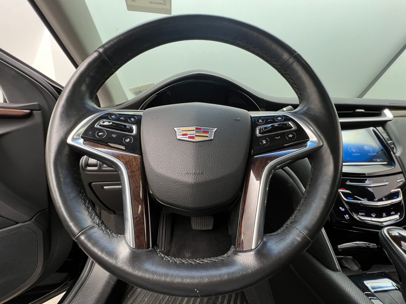 Thumbnail: 2016 Cadillac XTS - 4