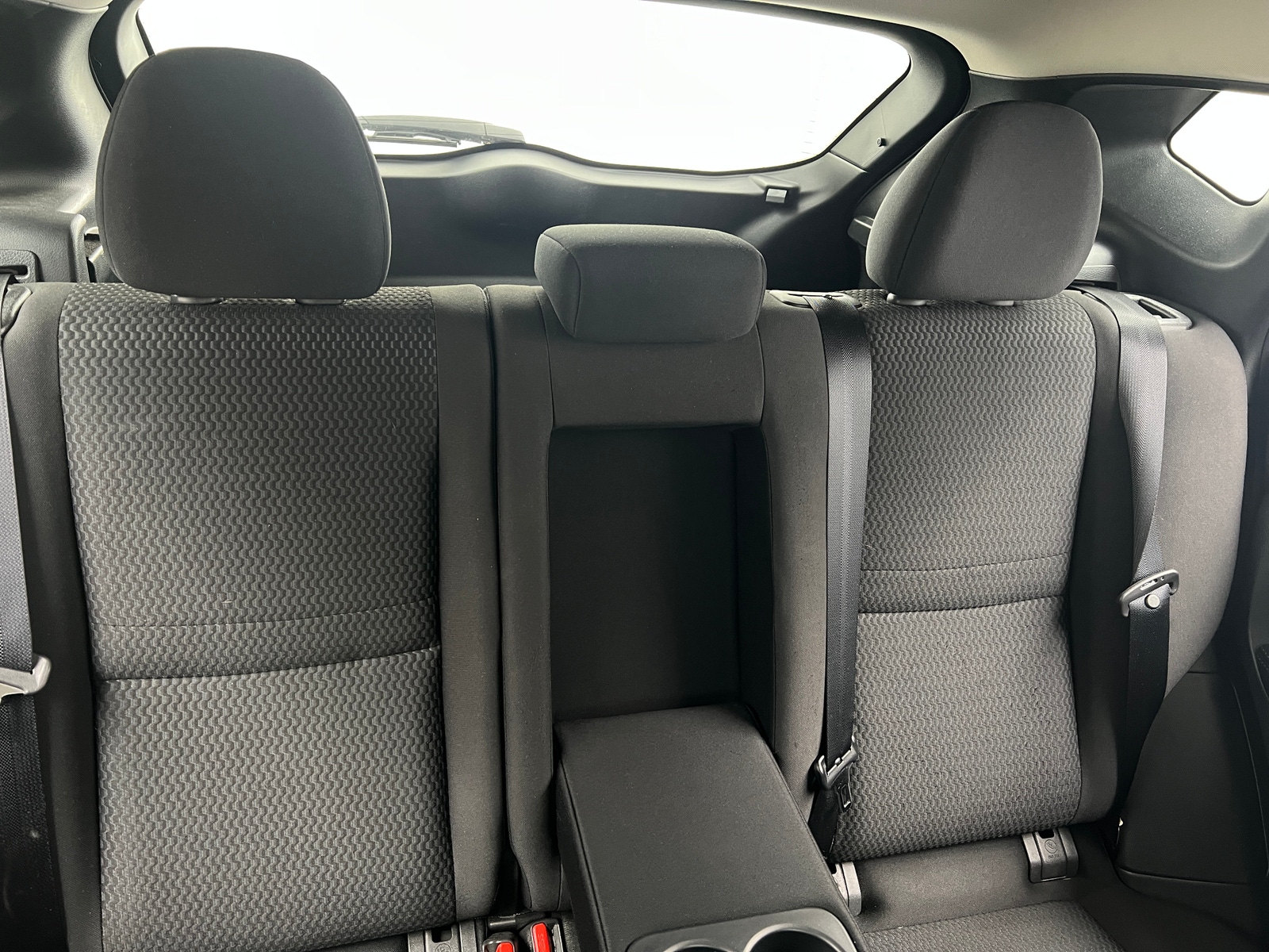 Thumbnail: 2018 Nissan Rogue Sport - 6