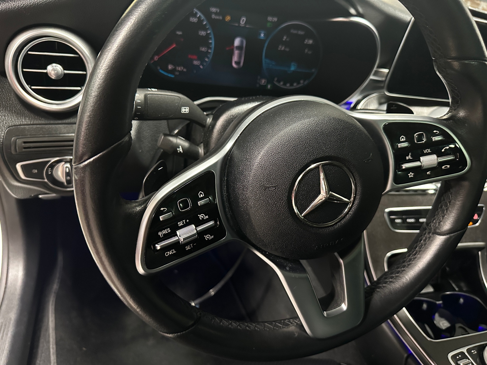 Thumbnail: 2021 Mercedes-Benz C-Class - 4