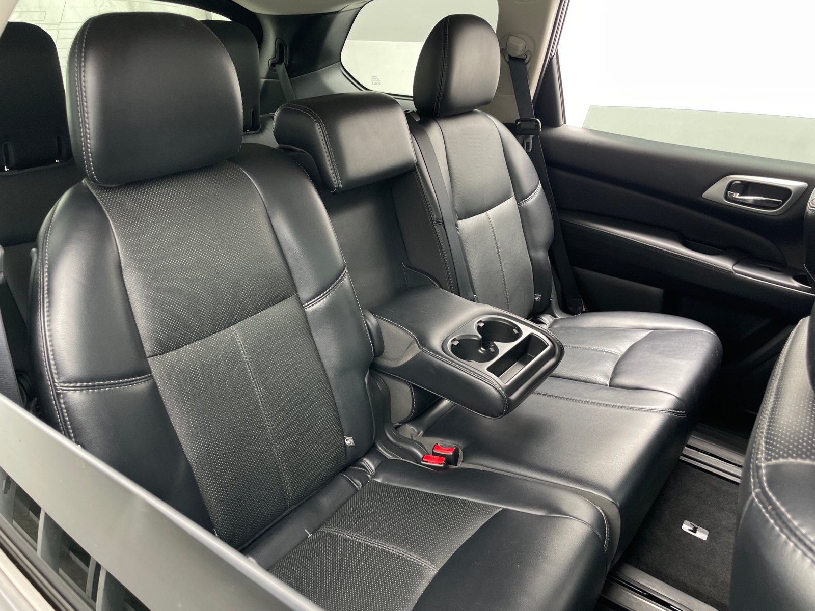 Thumbnail: 2018 Nissan Pathfinder - 5