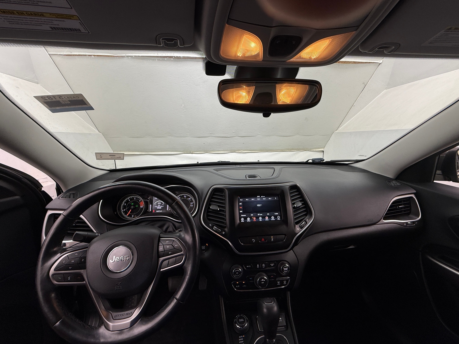 Thumbnail: 2021 Jeep Cherokee - 3