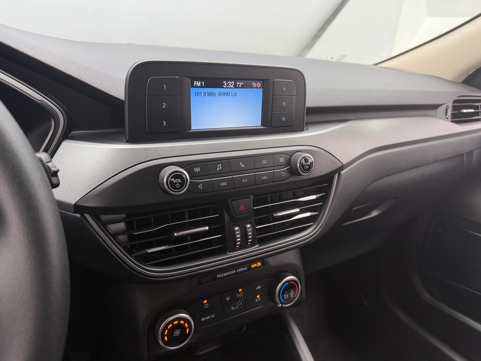 Thumbnail: 2020 Ford Escape - 4
