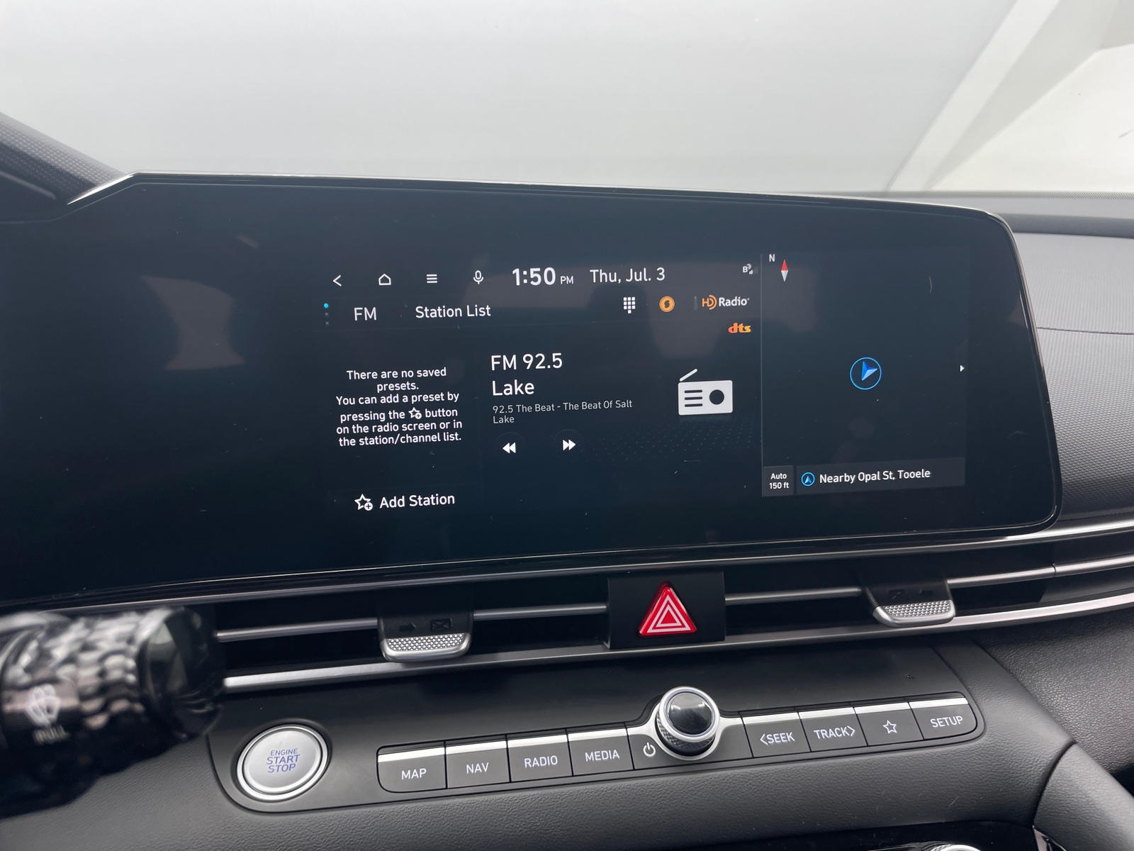 Thumbnail: 2023 Hyundai Elantra - 4