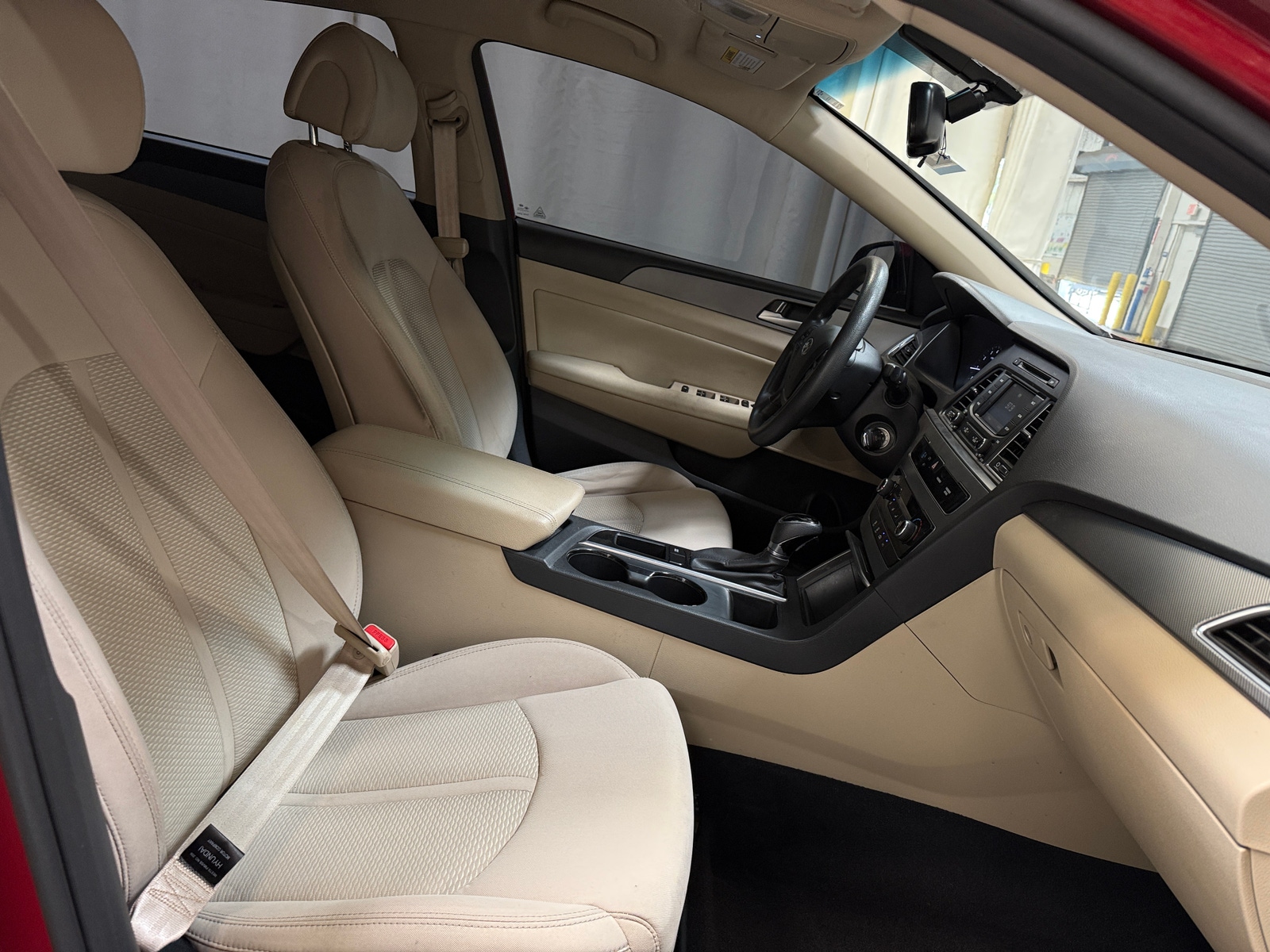 Thumbnail: 2015 Hyundai Sonata - 2