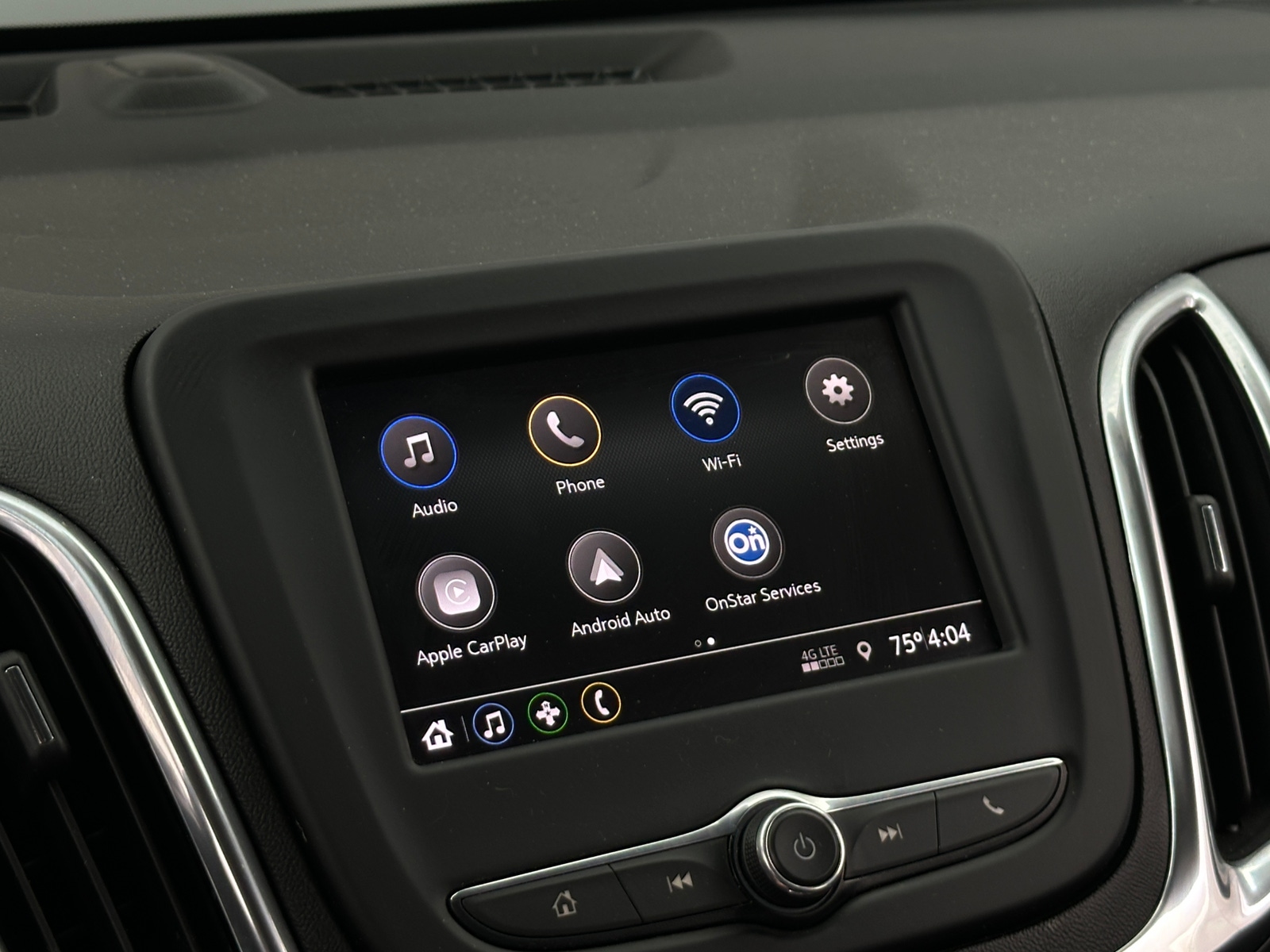 Thumbnail: 2020 Chevrolet Equinox - 4