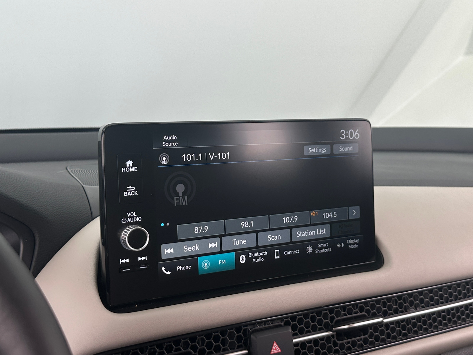 Thumbnail: 2024 Honda HR-V - 3