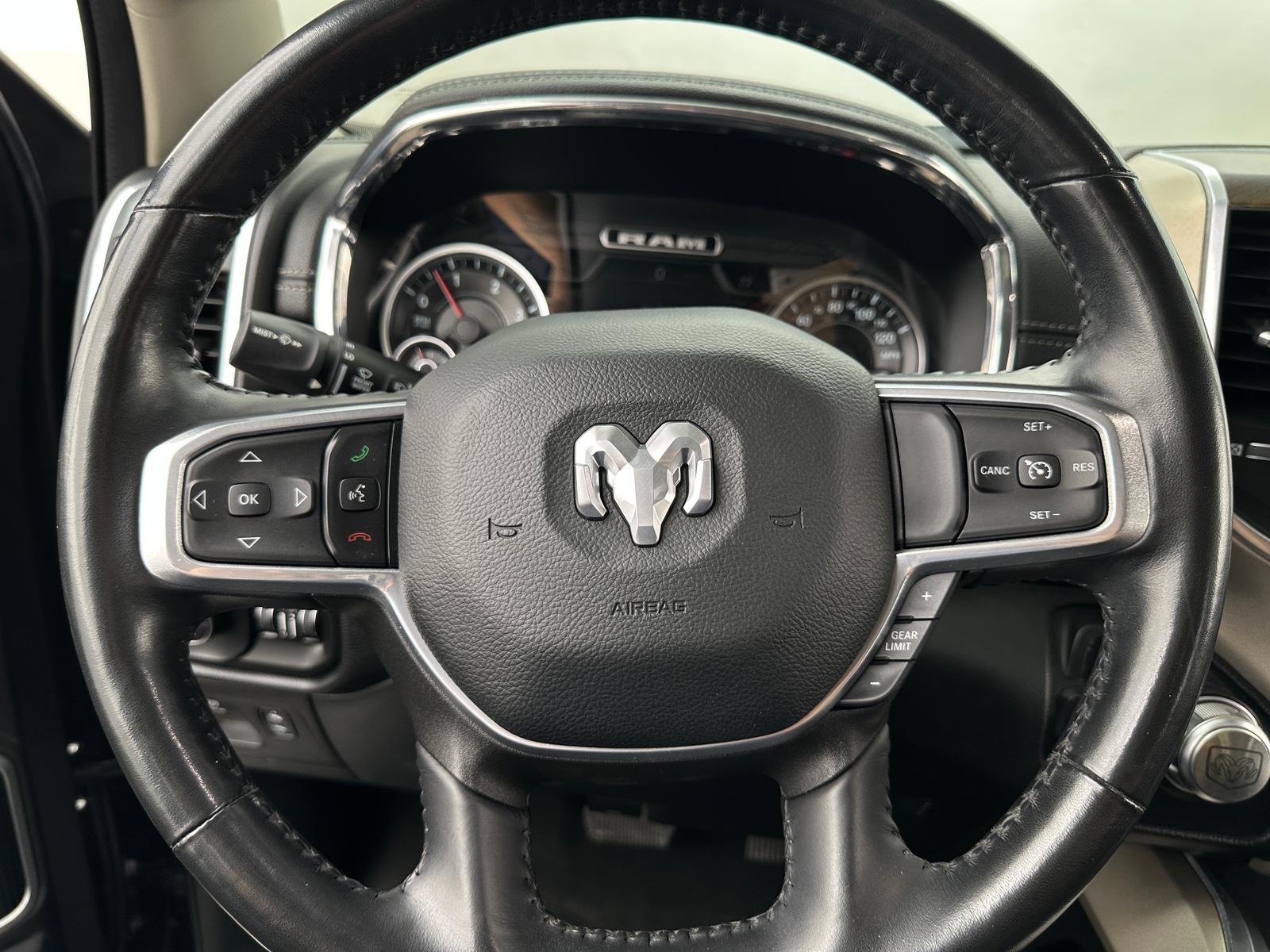 Thumbnail: 2022 RAM 1500 - 4