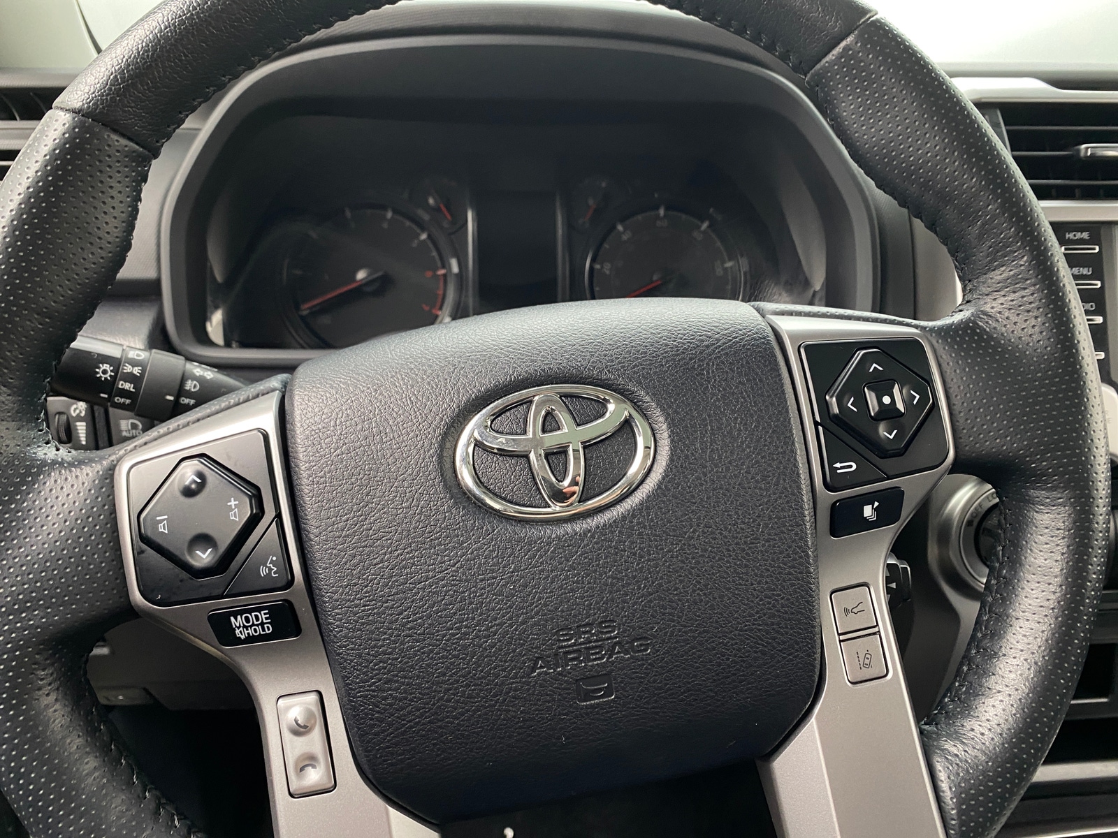 Thumbnail: 2023 Toyota 4Runner - 4