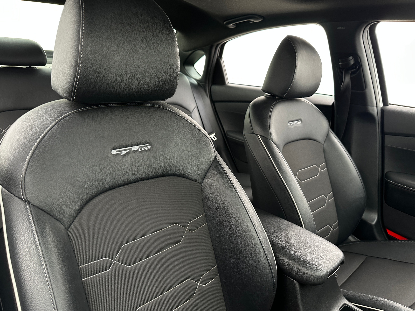 Thumbnail: 2024 Kia Forte - 2