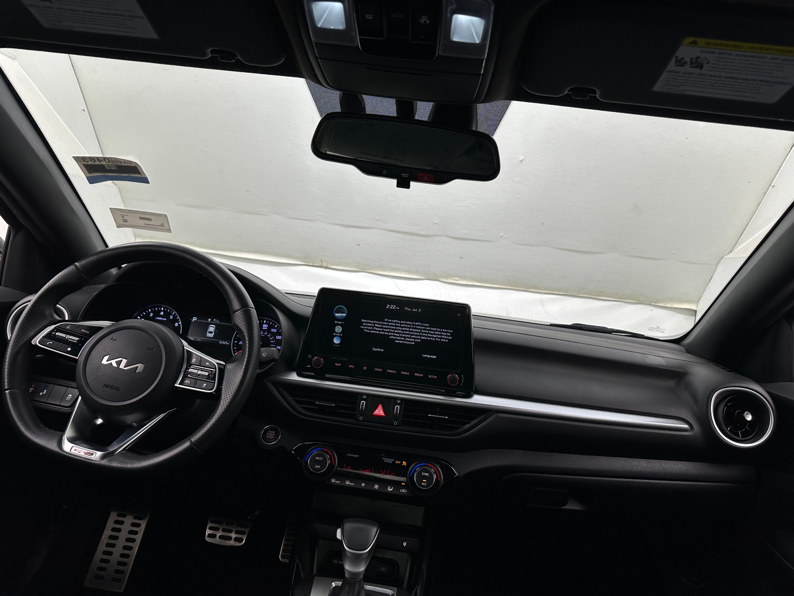 Thumbnail: 2024 Kia Forte - 3