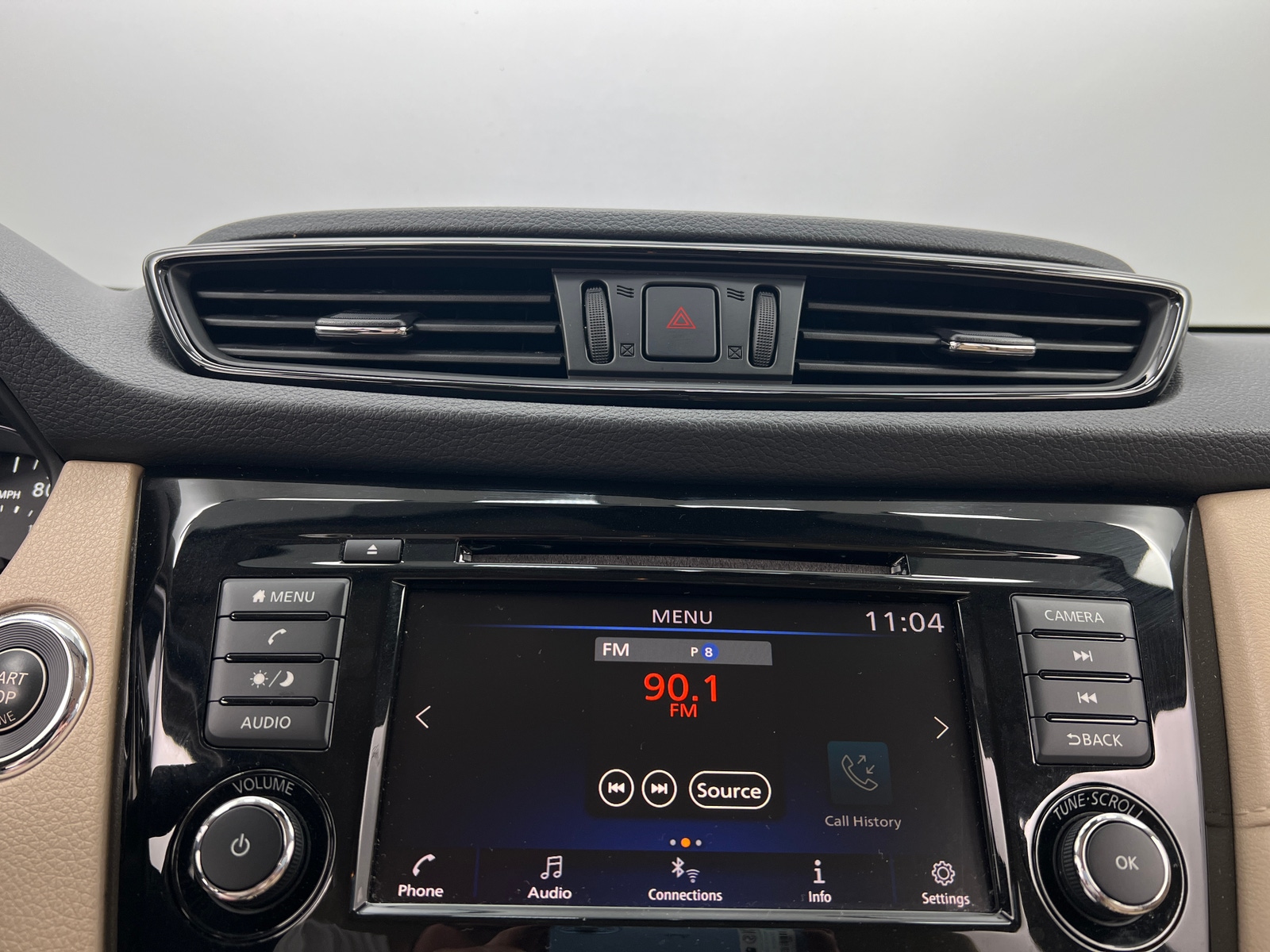 Thumbnail: 2020 Nissan Rogue - 4