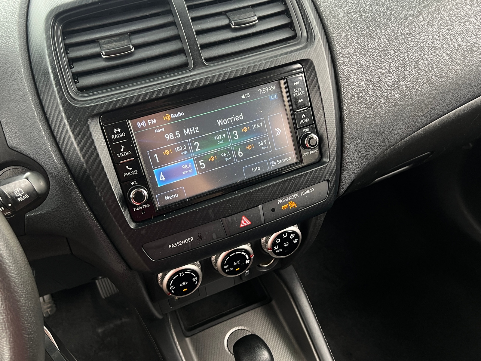 Thumbnail: 2021 Mitsubishi Outlander Sport - 4