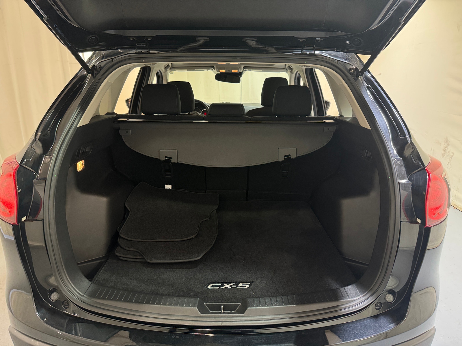 Thumbnail: 2015 Mazda CX-5 - 7