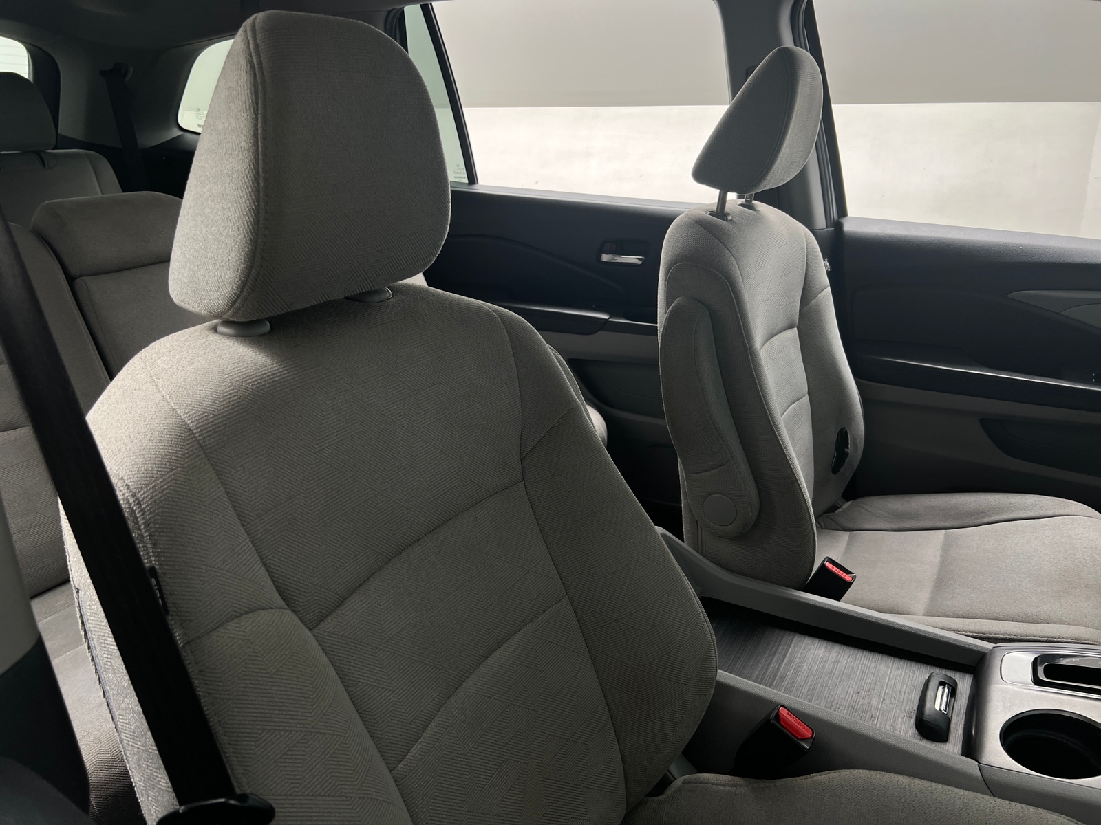 Thumbnail: 2019 Honda Pilot - 2