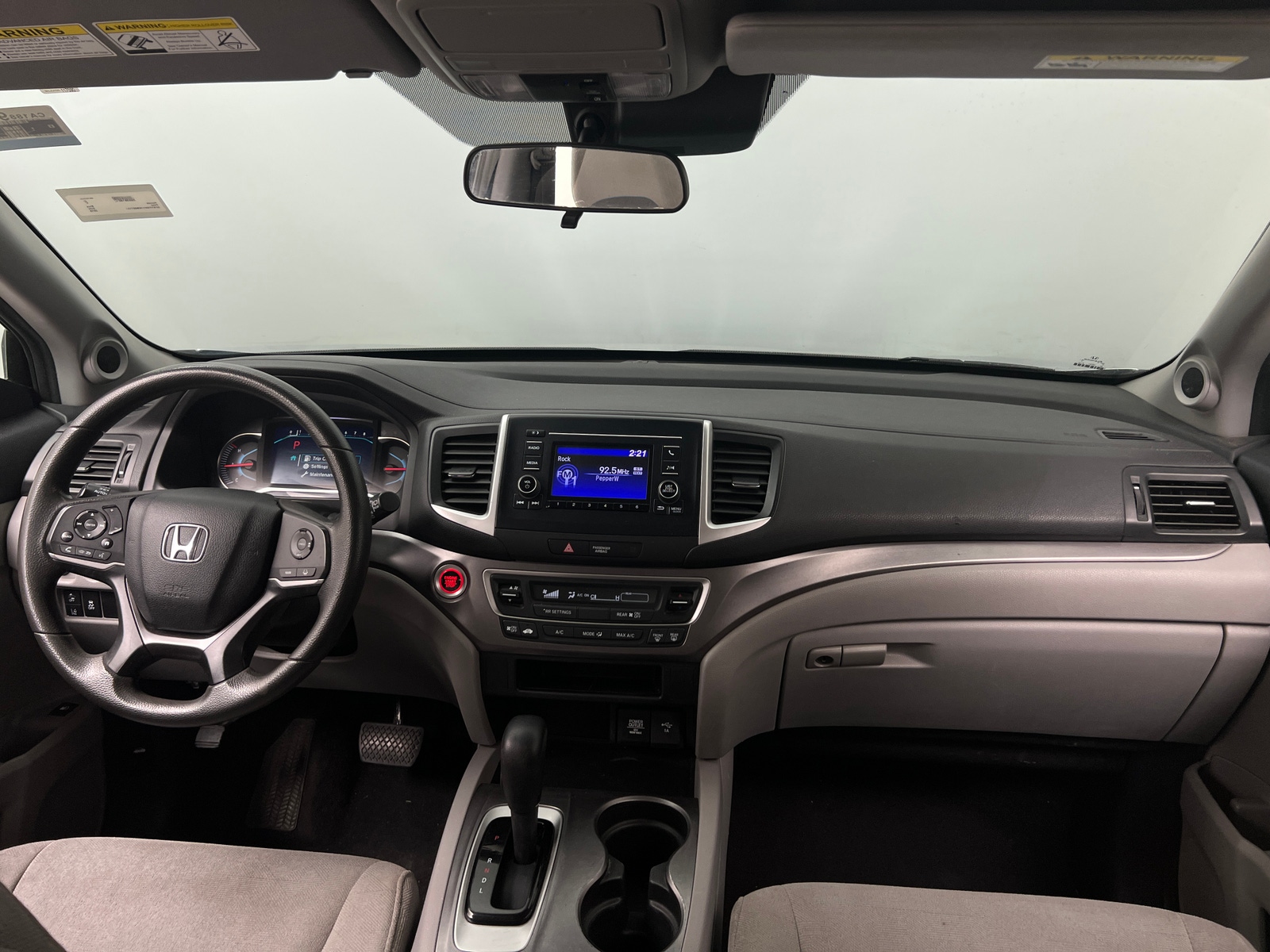 Thumbnail: 2019 Honda Pilot - 3
