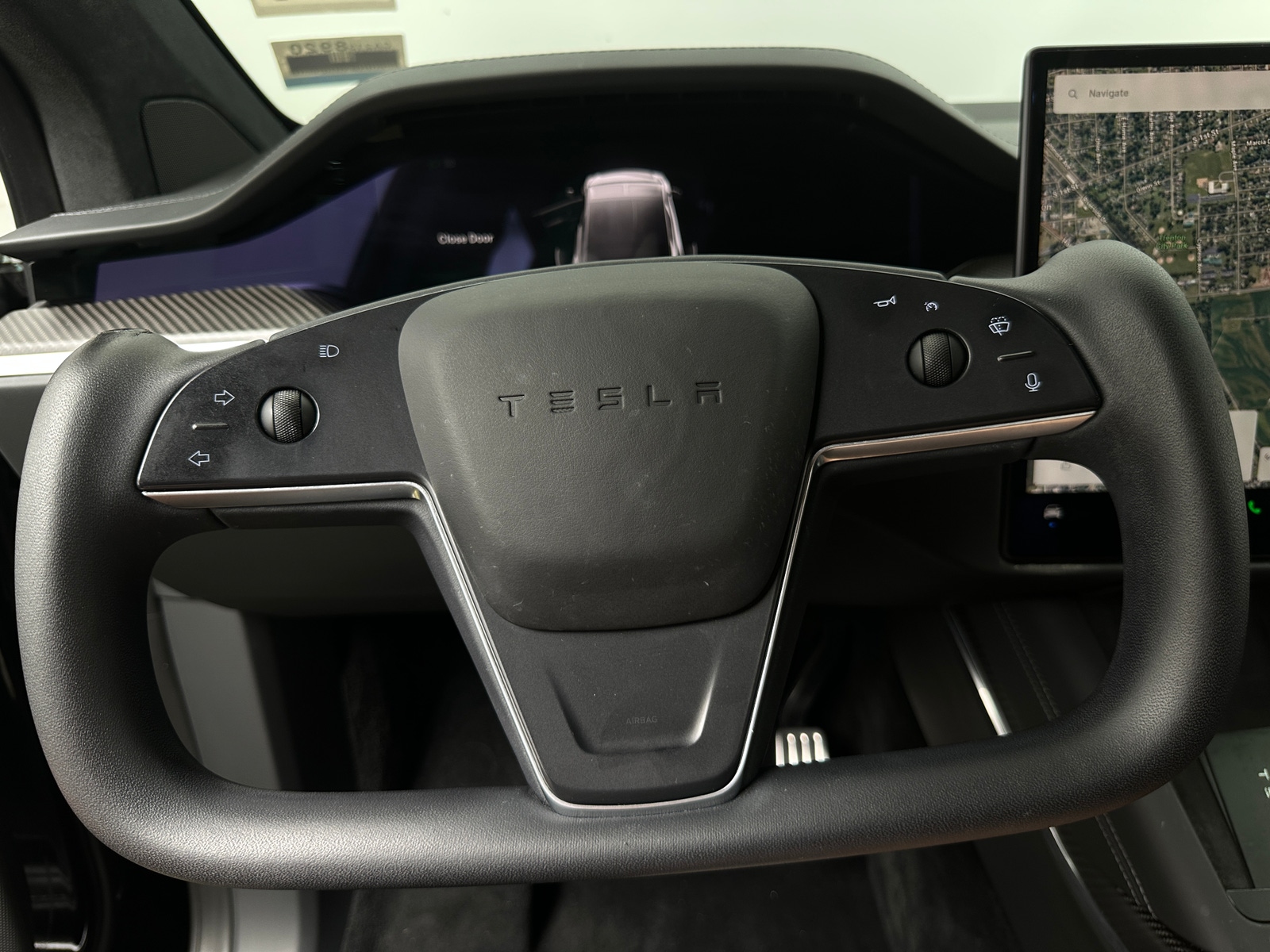 Thumbnail: 2022 Tesla Model X - 4