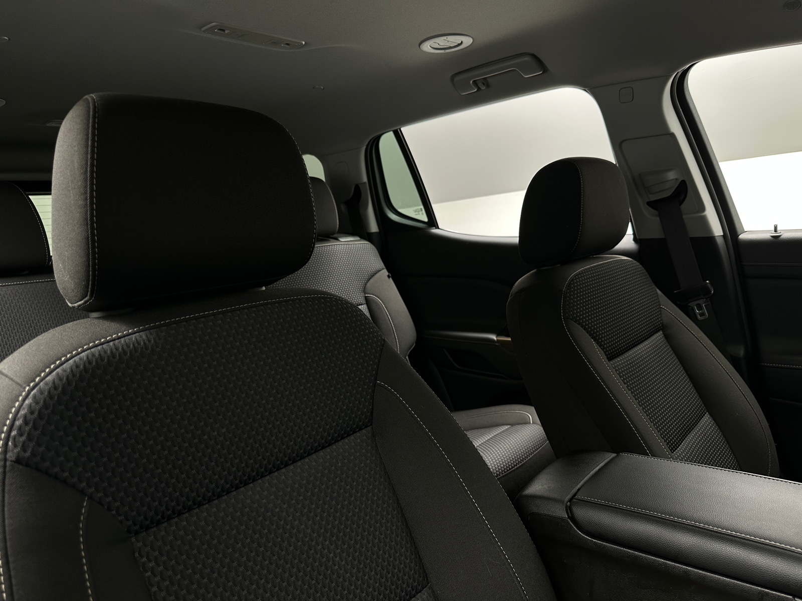 Thumbnail: 2023 GMC Acadia - 2