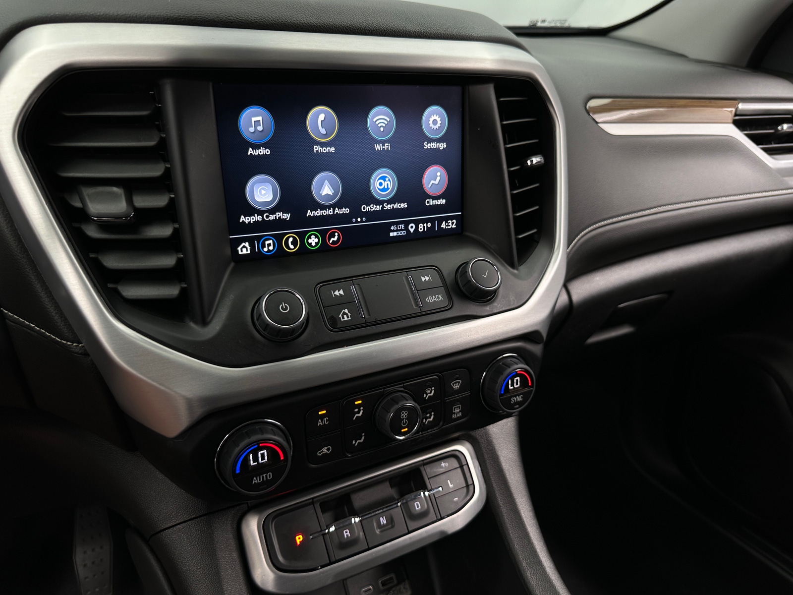 Thumbnail: 2023 GMC Acadia - 4