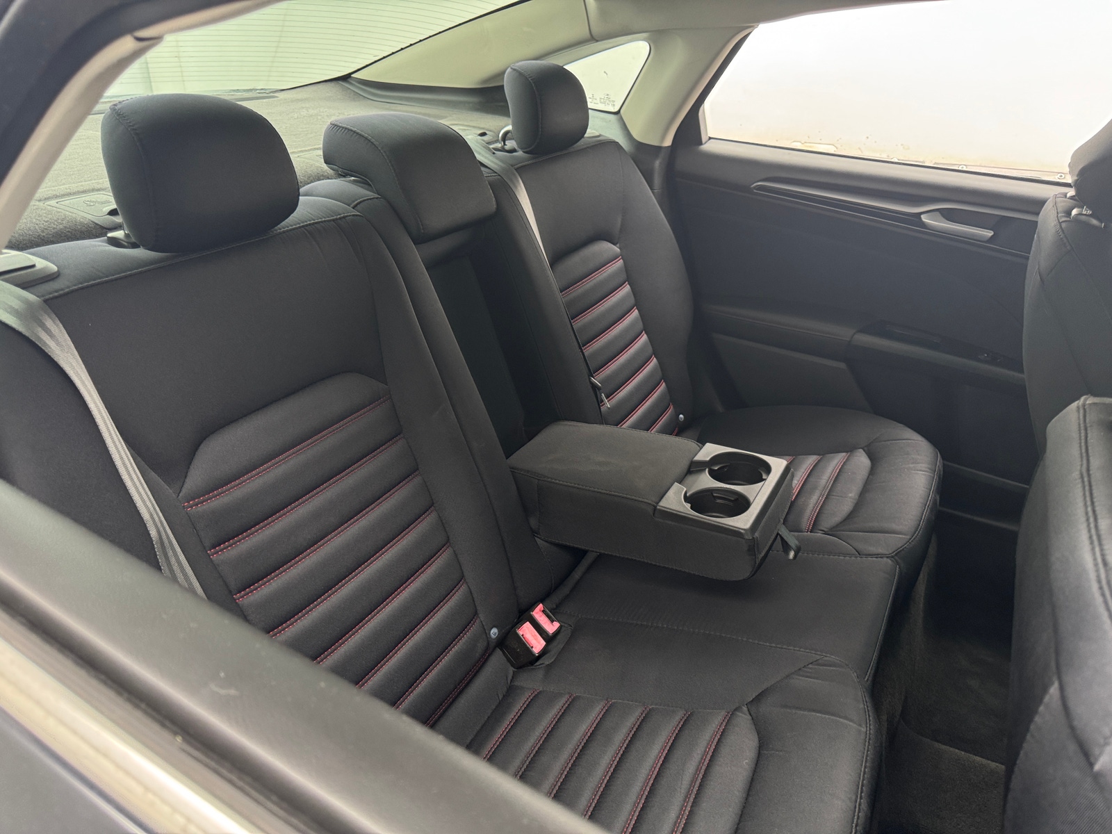 Thumbnail: 2016 Ford Fusion - 6