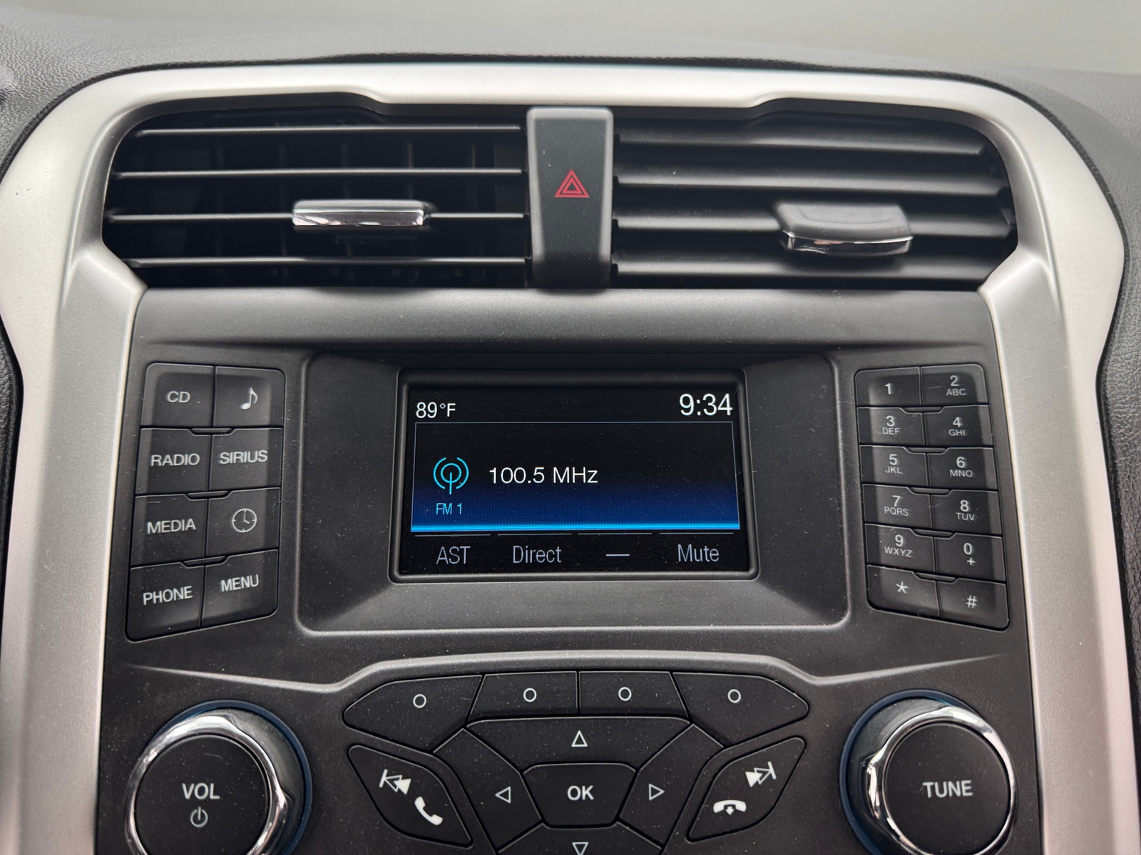 Thumbnail: 2016 Ford Fusion - 4