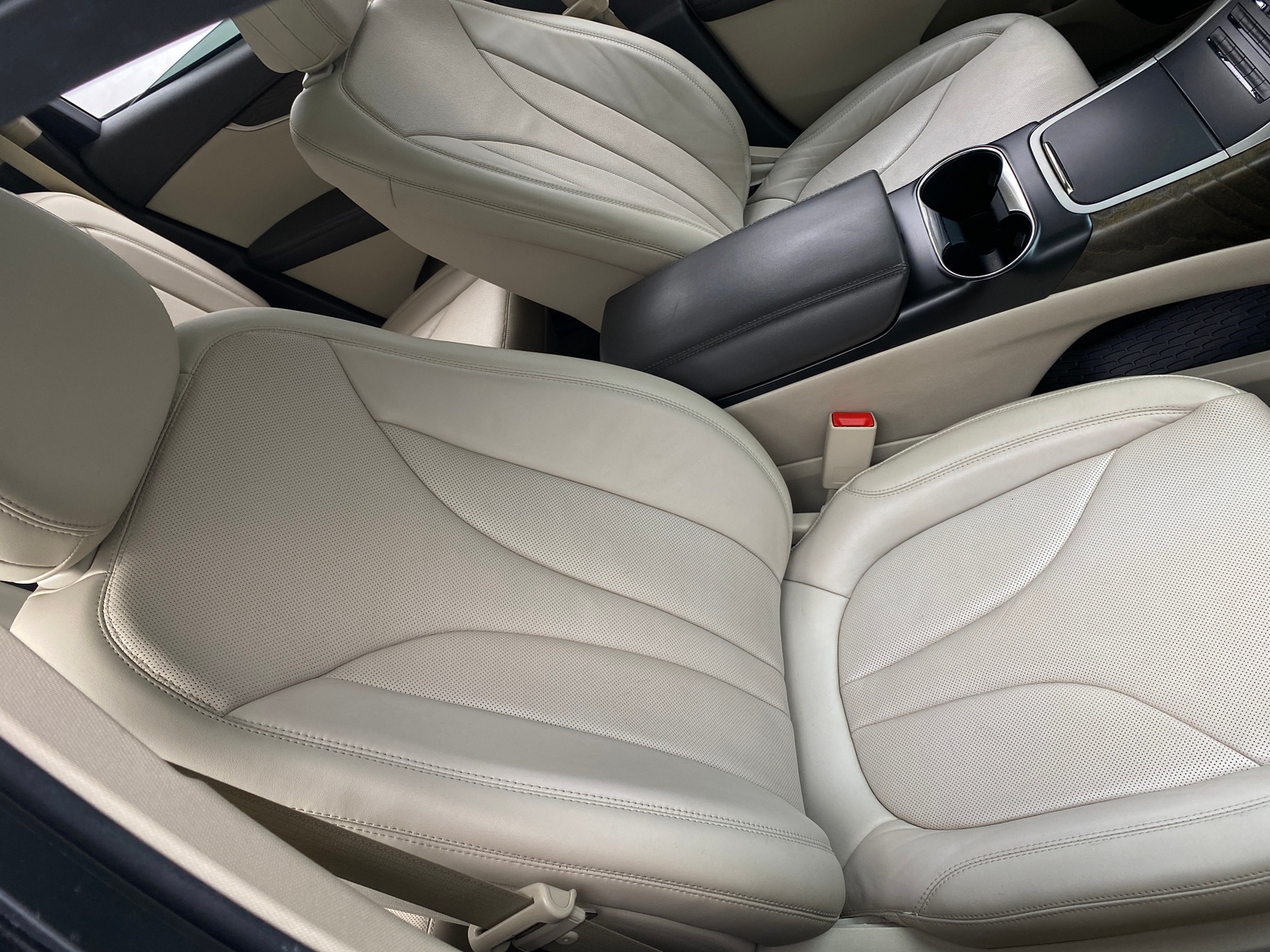 Thumbnail: 2020 Lincoln Nautilus - 2