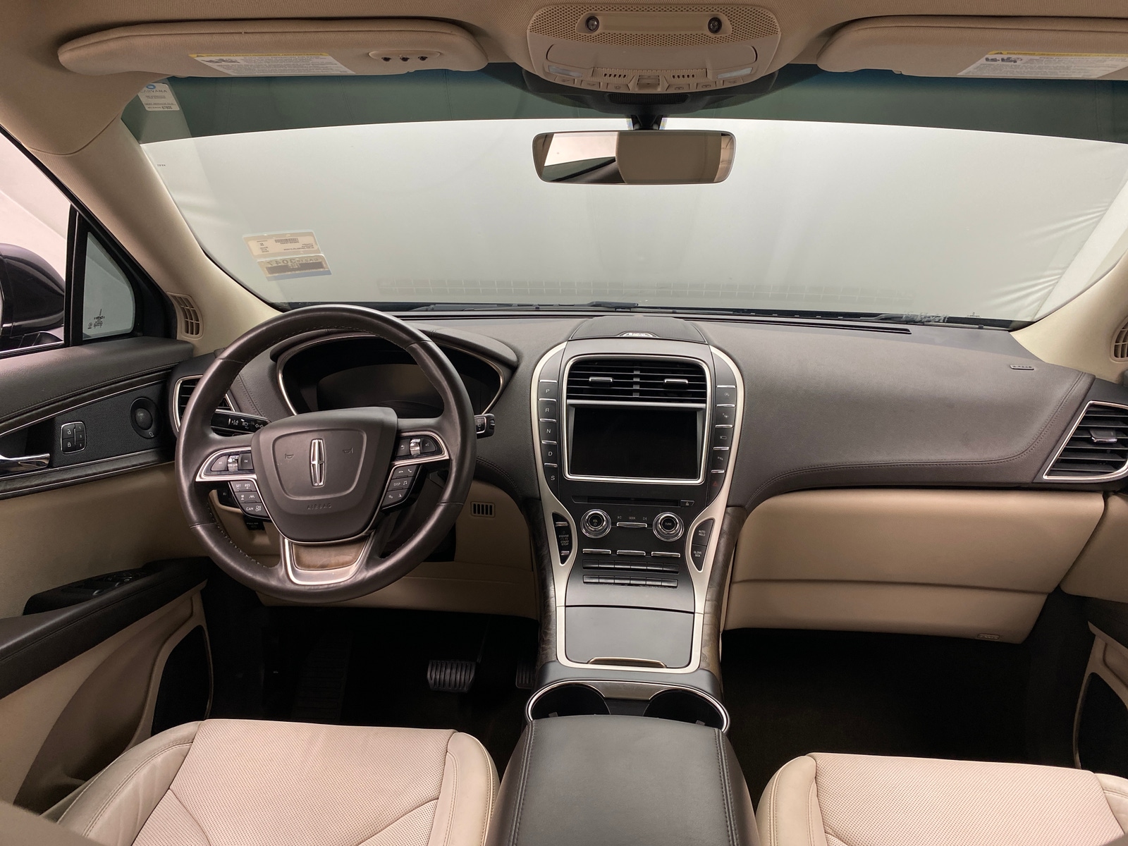 Thumbnail: 2020 Lincoln Nautilus - 3