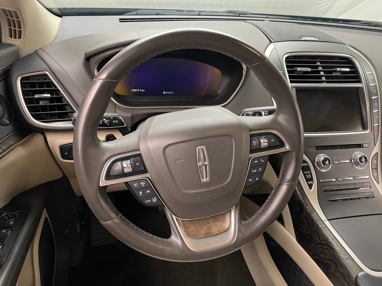 Thumbnail: 2020 Lincoln Nautilus - 5