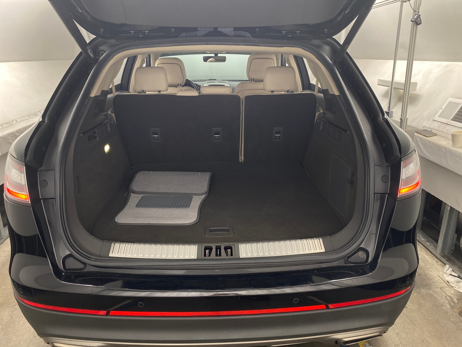 Thumbnail: 2020 Lincoln Nautilus - 7