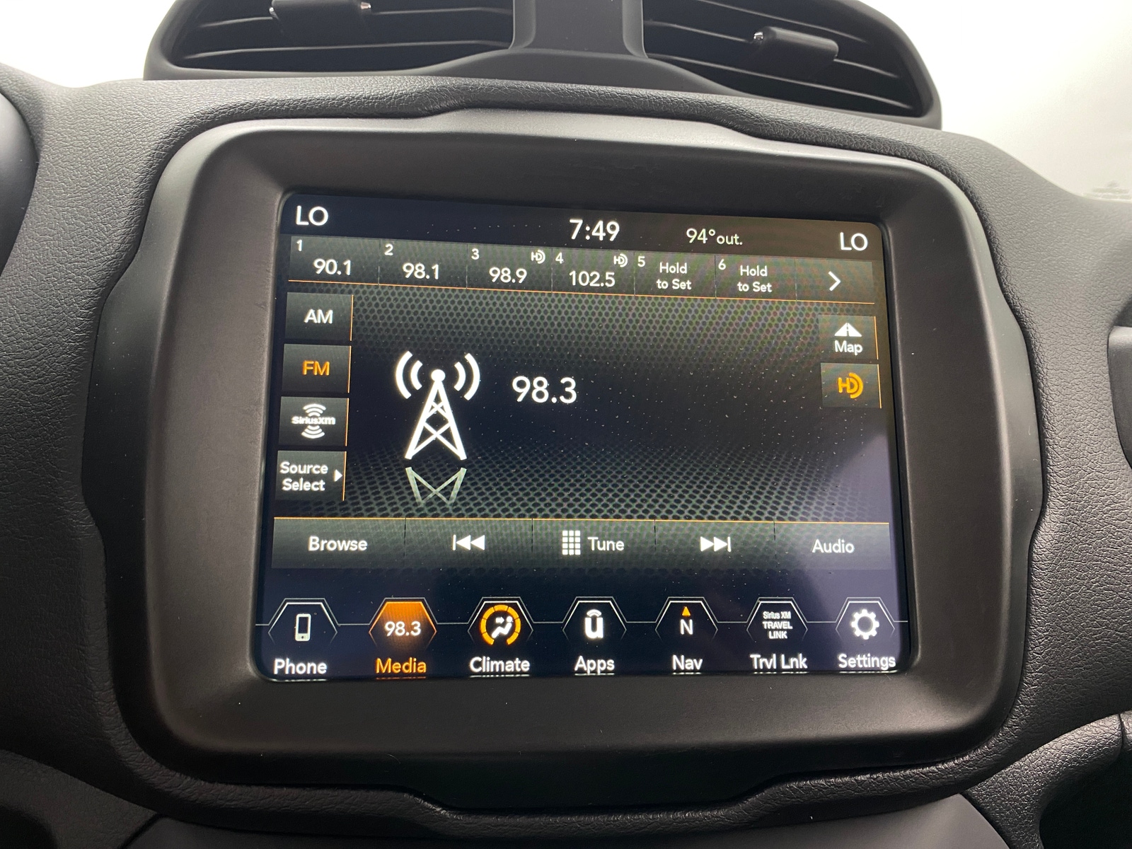 Thumbnail: 2023 Jeep Renegade - 4