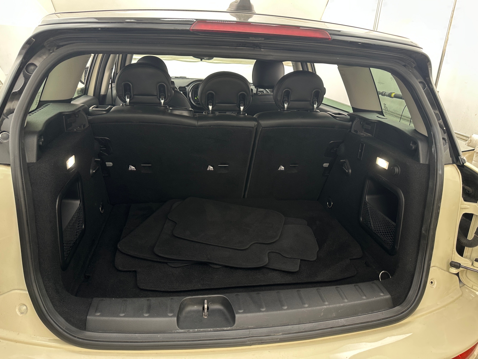 Thumbnail: 2017 MINI Cooper Clubman - 6