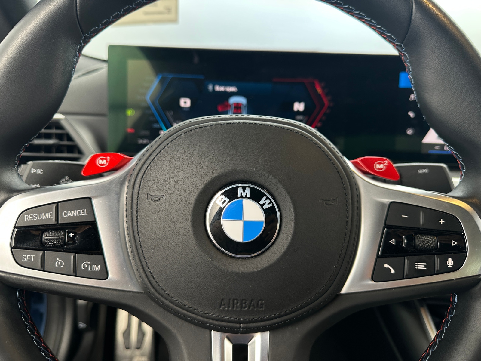 Thumbnail: 2023 BMW M2 - 3