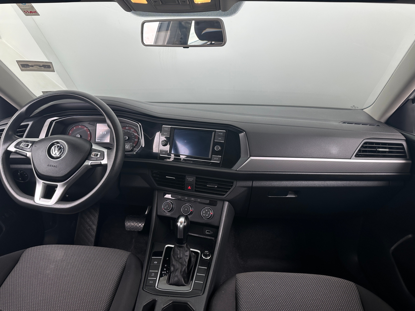 Thumbnail: 2019 Volkswagen Jetta - 3