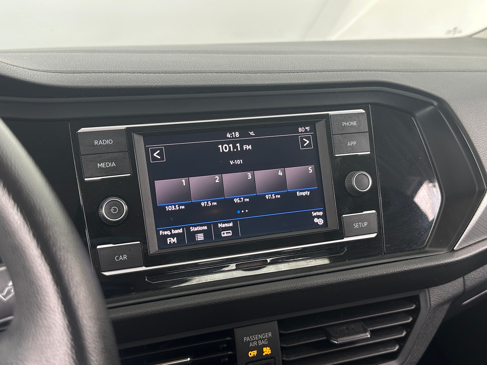 Thumbnail: 2019 Volkswagen Jetta - 4