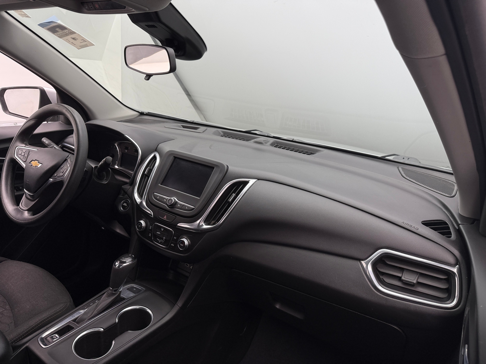 Thumbnail: 2021 Chevrolet Equinox - 3